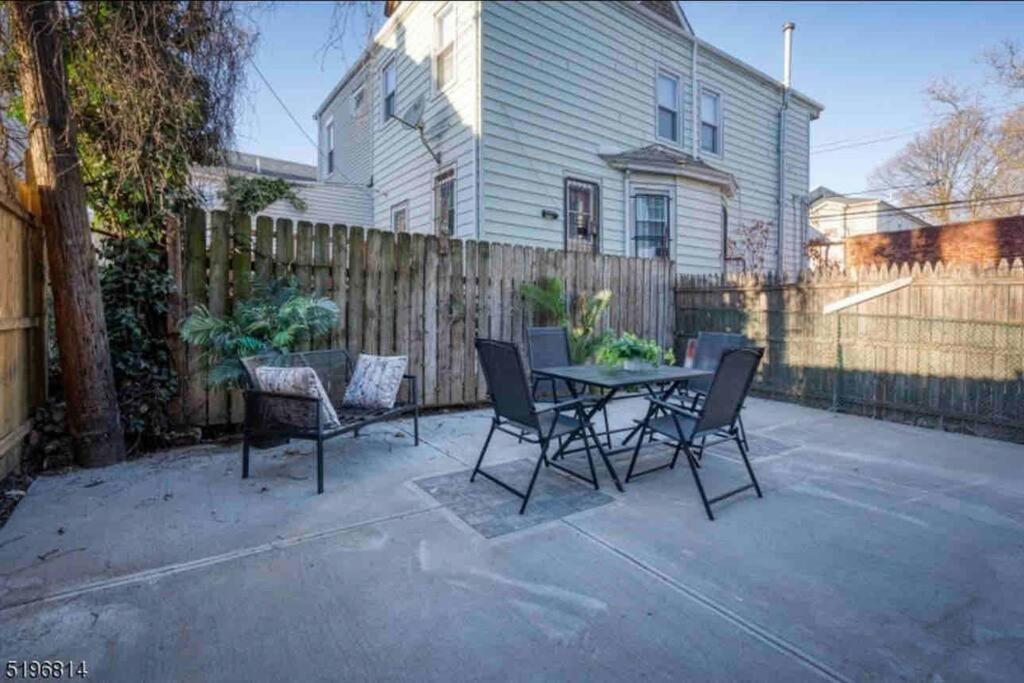 Ferienwohnung Secret Escape 20 Min From Nyc N 1 Jersey City Exterior foto